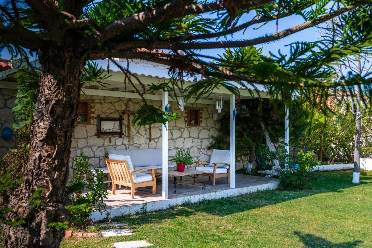 Alacati Koclu Konagi Hotel Extérieur photo